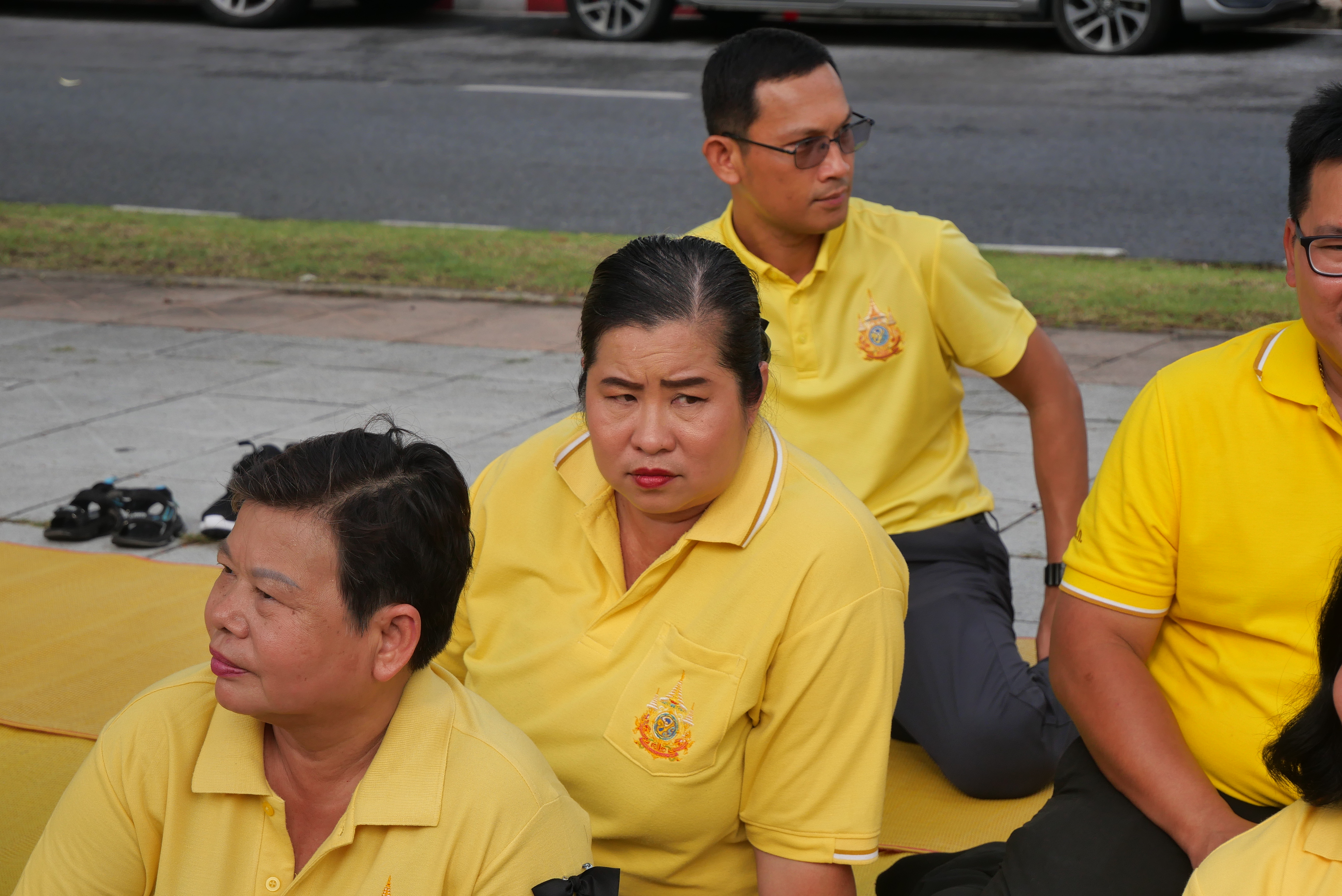 title - ส.ป.ก. ร่วมเฝ้ารับเสด็จฯ พระบาทสมเด็จพระเจ้าอยู่หัว และ สมเด็จพระนางเจ้า ฯ พระบรมราชินี เนื่องในโอกาสเสด็จพระราชดำเนินไปในการ พระราชพิธีเฉลิมพระชนมพรรษา 28 กรกฎาคม 2569